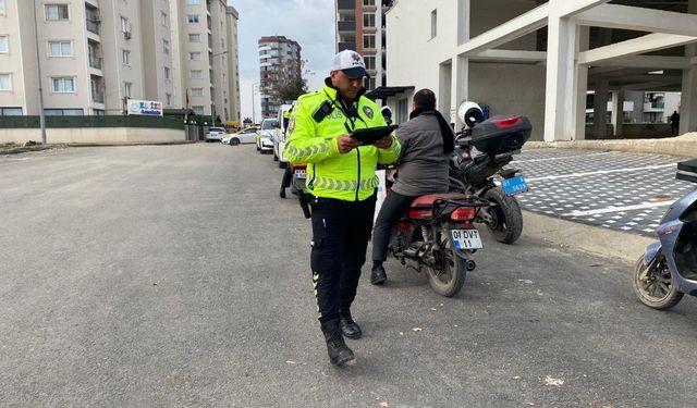 Adana'da motosiklet denetimi: 623 bin TL ceza kesildi