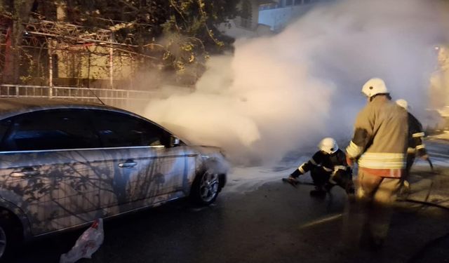 Belen'de otomobil yangını