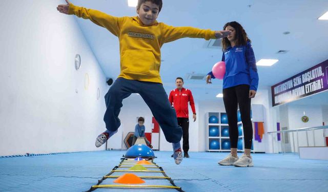 Büyükşehir'den özel gereksinimli bireyler için spor kursu