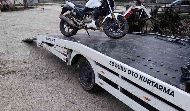 Çocukların motosiklet yolculuğu acı sonla bitti: 1 ölü, 1 yaralı