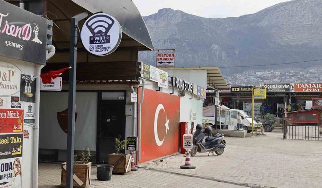 Hatay Büyükşehir Belediyesi, ücretsiz internet desteği vermeye başladı