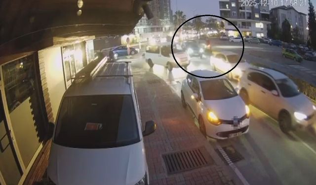 Kavşakta motosikletle otomobil çarpıştı: 1 yaralı