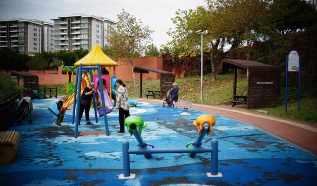 Konyaaltı'nın parklarına güvenlik kameraları yerleştiriliyor