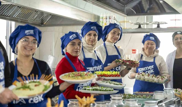 MERCEK'te yeni yıl coşkusu renkli atölyelerle yaşandı