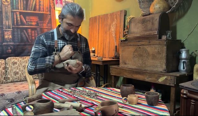 Osmaniyeli öğretmenin babaevi, ahşap atölyesi oldu