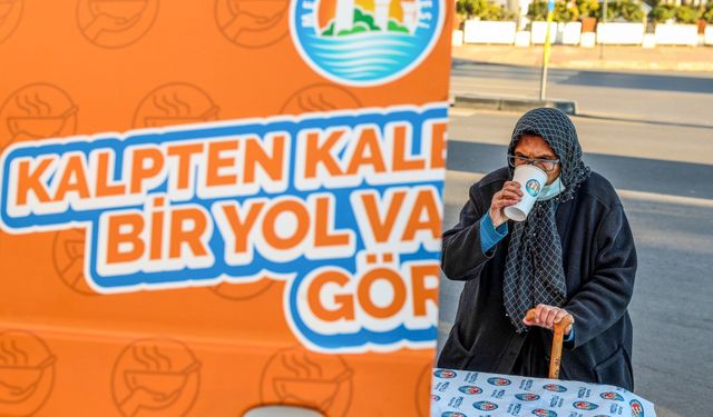 Mezitli’de Soğuk Sabahlar Çorba İkramıyla Isınıyor