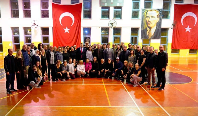 Maarif Halk Dansları Topluluğuna anlamlı ziyaret