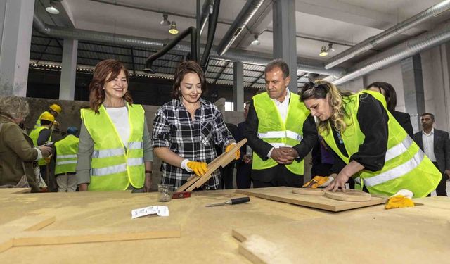 Mersin Büyükşehir Belediyesinin sosyal projeleri Türkiye'ye örnek oluyor