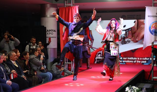 Toroslar’ın Dev Projesi Tekstilkent İçin İmzalar Frankfurt'ta