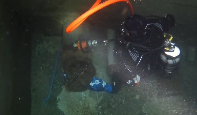 Aktarma havuzundaki arızaya su altından müdahale