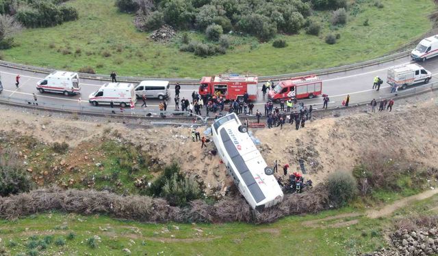 Antalya'da otobüs kazası: 8 ölü, 26 yaralı