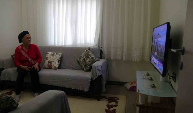 Depremin acı günlerini hatırlamak istemeyen kadından Cumhurbaşkanı Erdoğan'a teşekkür