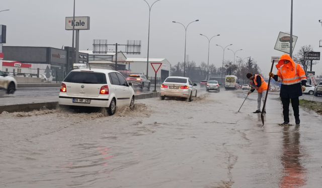 Kahramanmaraş'ta sağanak etkili oluyor