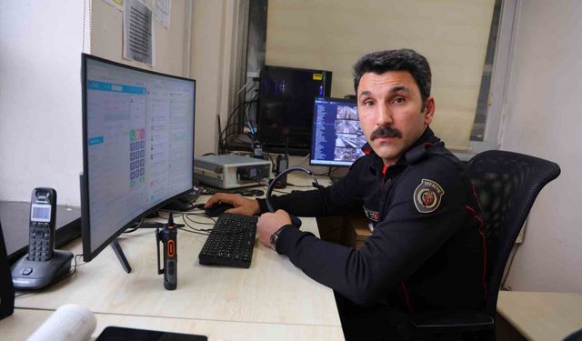 Oğlu depremde hayatını kaybetti, baba binden fazla canın kurtarılmasına öncülük etti