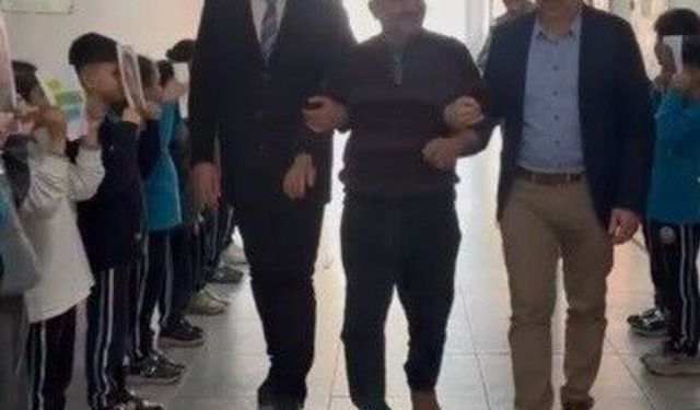 Osmaniye'de Duygusal Veda: "Hatıran Yeter" Şarkısıyla Uğurlandı