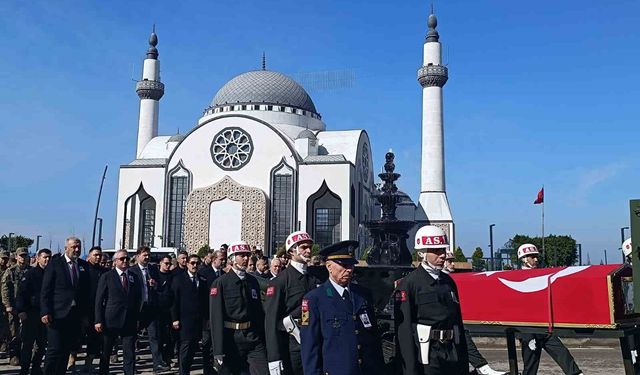 Şehit Astsubay Kıdemli Başçavuş memleketinde son yolculuğuna uğurlandı