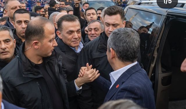 Başkan Özyiğit Adana da Özgür Özel’le “Büyük Kucaklaşma” öncesi