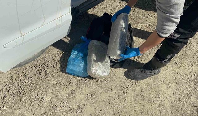 Adana'da uyuşturucu ve silah operasyonu: 2 tutuklama