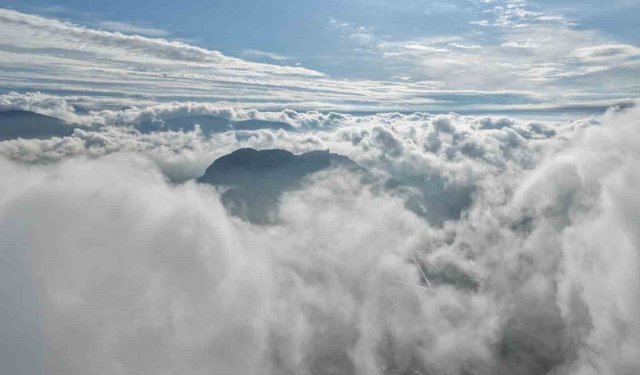 Bulutlar Kozan Kalesi'nde dans etti, ortaya masalsı görüntüler çıktı