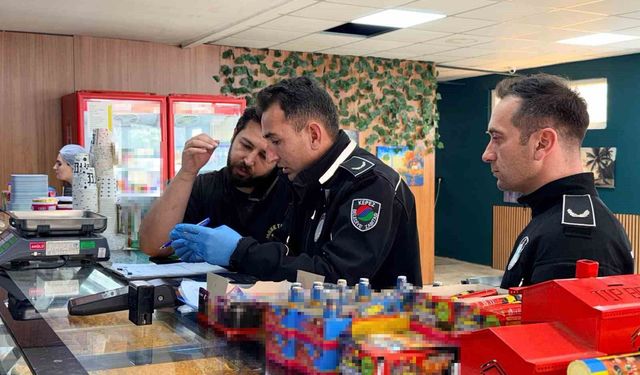 Kepez'de bayram öncesi tatlıcılara sıkı denetim