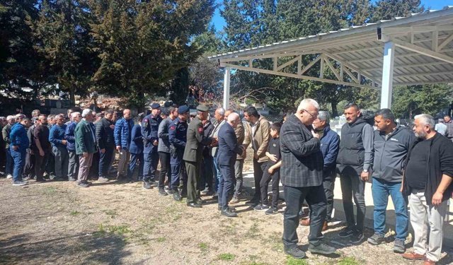 Kıbrıs gazisi törenle toprağa verildi