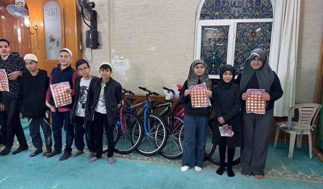 Osmaniye'de teravih namazı çocukların neşesiyle şenleniyor