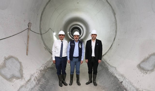 Başkan Öntürk, Türkiye'nin en büyük atık su tüneli projesini inceledi