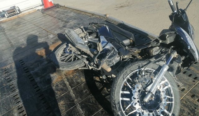 Isparta'da otomobil ile motosikletin çarpıştığı kazada 1 kişi yaralandı
