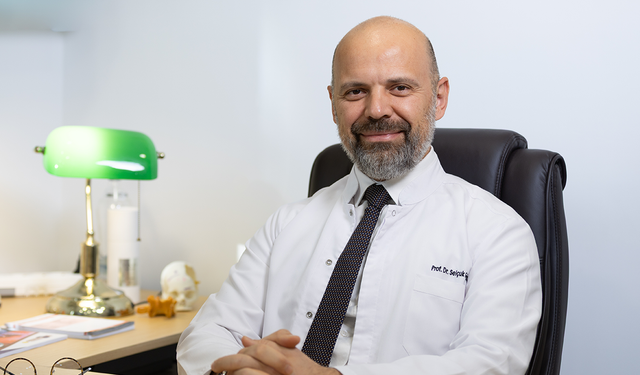 Yanlış Beslenme Beyni Yaşlandırıyor! İşte Mucize Besinler