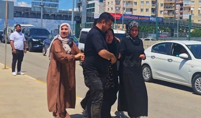 Bayram ziyaretinden dönen 16 yaşındaki çocuğun hayatını kaybettiği kazanın güvenlik kamerası ortaya çıktı