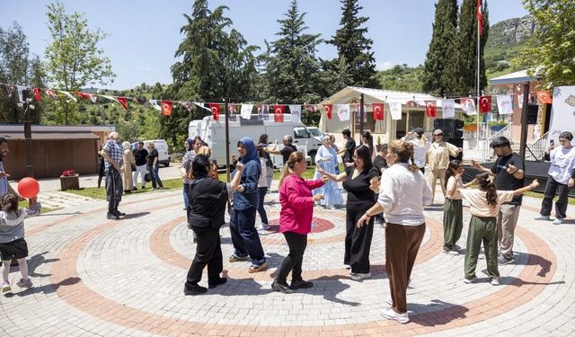 Mersin'de çölyaklı bireyler farkındalık etkinliğinde buluştu