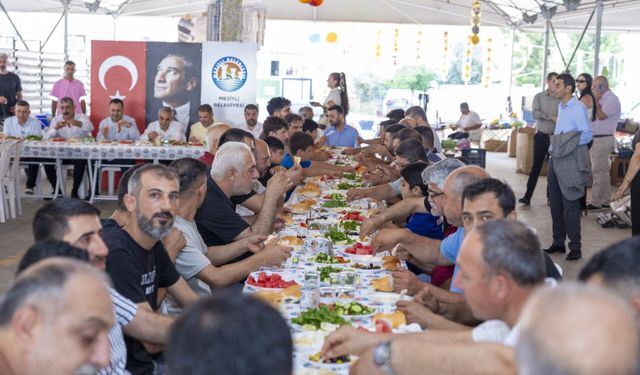 Başkan Tuncer'den Esnafa Birlik Kahvaltısı