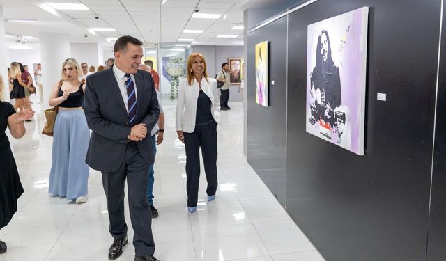 Mersin'de "Emek ve İnsan" Resim Sergisi Açıldı