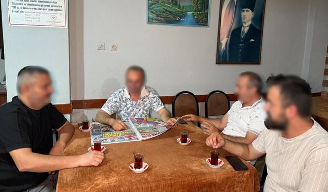 Kahvehanede Vakit Geçiren Kocaya Tazminat Şoku