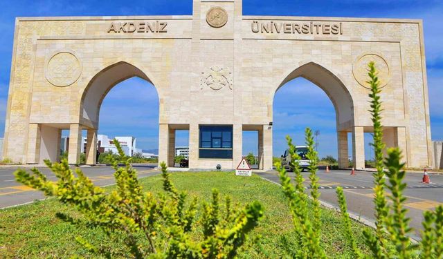Akdeniz Üniversitesi URAP dünya sıralamasında 40 basamak yükseldi