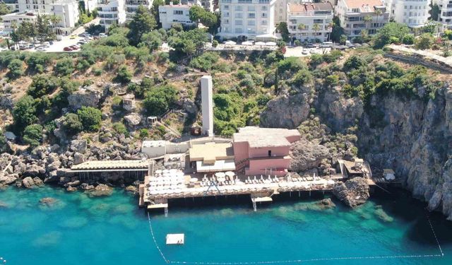 Antalya falezleri için kritik uyarı: 'Bu gidişle 50 metrede bir beach platformu görebiliriz'