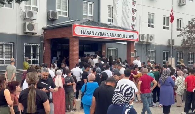Osmaniye'de LGS'de 8 bin 316 öğrenci hayalindeki lise için ter döktü