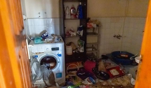 Yenişehir Belediyesi'nden Çöp Eve Baskın