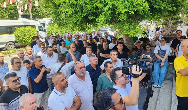 Adana'da servisçilerin 'S' plaka tepkisi