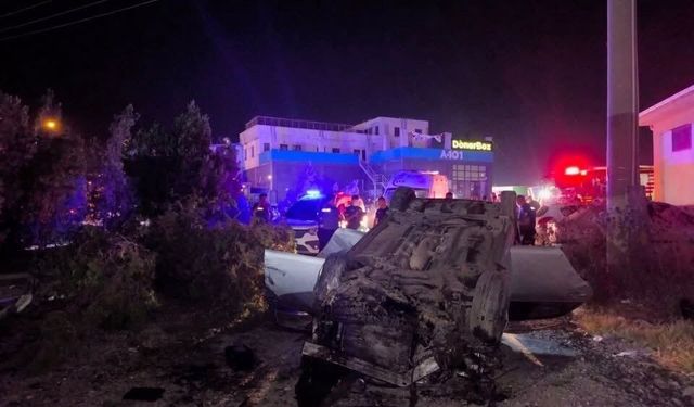 Arsuz'da takla atan otomobildeki 3 kişi yaralandı