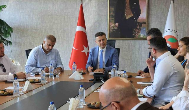 FAO heyeti Mersin'de bakliyatı konuştu