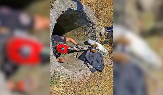 Kuyuya Düşen Keçi İçin İtfaiye Seferber Oldu