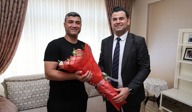 Akdeniz Belediye Başkan Vekili Beşikci'den Anlamlı Ziyaret
