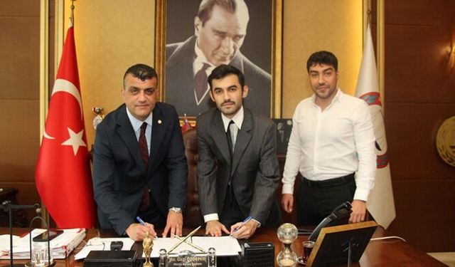 Hukukta Yapay Zeka Devrimi EmsalDava Mersin'den Yola Çıktı