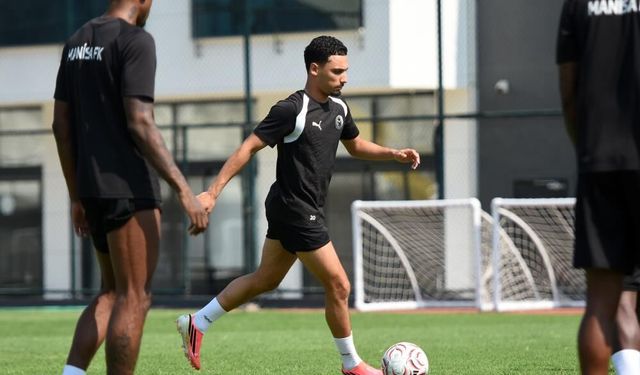Manisa FK Sezon Açılışı İçin Bolu'ya Gitti
