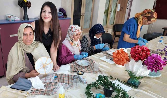 Akdeniz'de kadınlar Kintsugi sanatıyla kırılan parçaları yeniden birleştirdi