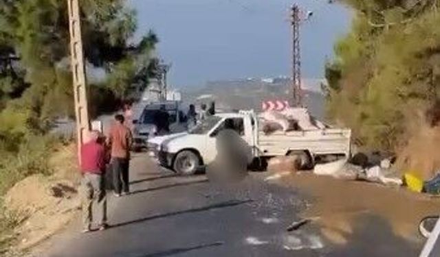 Alanya'da lastiği patlayan kamyonet kaza yaptı: Sürücü hayatını kaybetti