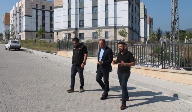Erzin'de köy evleri ve TOKİ konutlarında inceleme gerçekleştirildi
