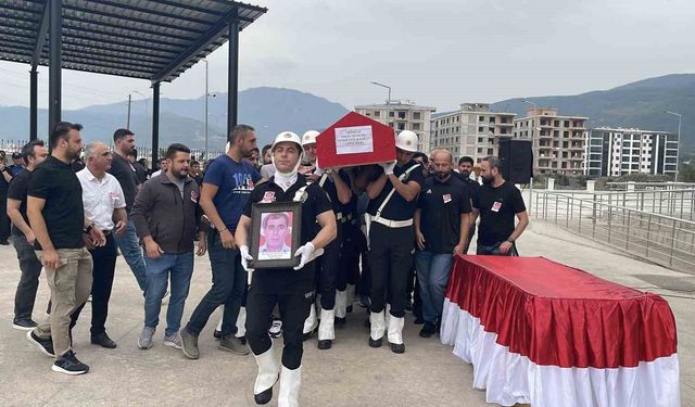 Osmaniye'de hayatını kaybeden polis memuru için tören düzenlendi