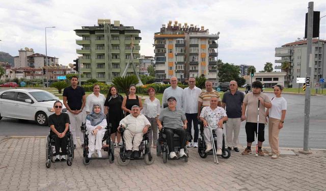 Alanya Çevreyolu'nda engelsiz yaya dönemi: 310 noktadaki erişim engeli kaldırıldı